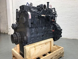 Дизельный двигатель KOMATSU SAA6D114E-3